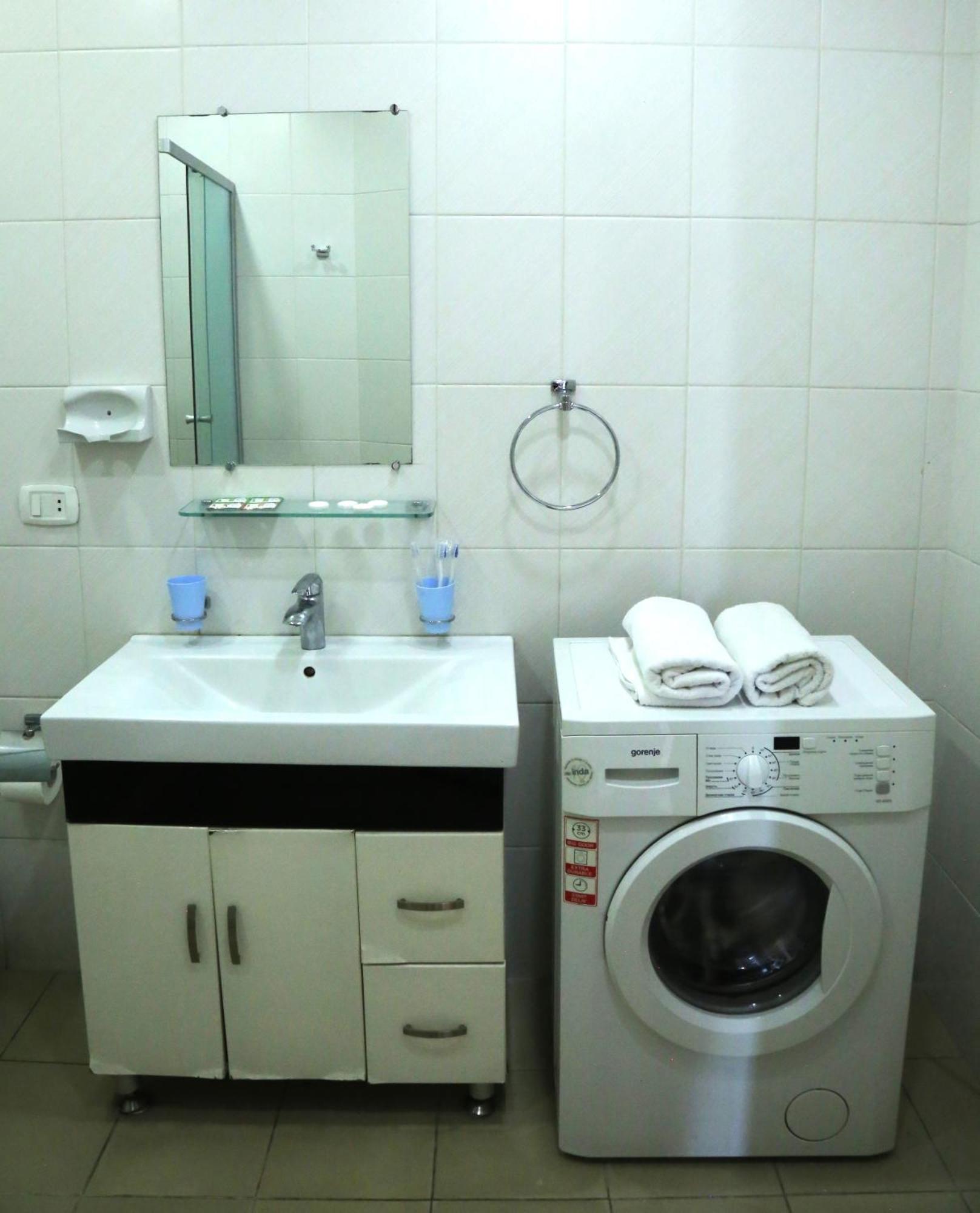 Rent Inn Yerevan On Sakharov Square Zewnętrze zdjęcie