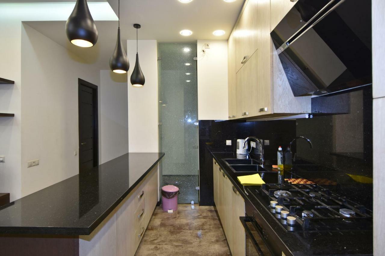 Rent Inn Yerevan On Sakharov Square Zewnętrze zdjęcie