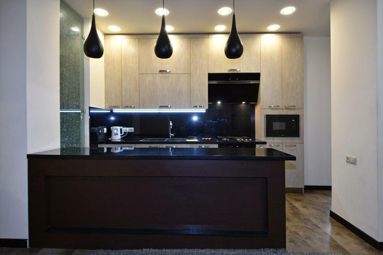 Rent Inn Yerevan On Sakharov Square Zewnętrze zdjęcie